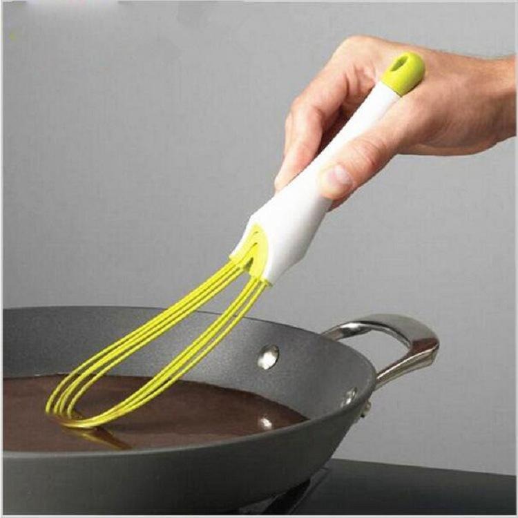 QuickMix Manual Egg Beater
