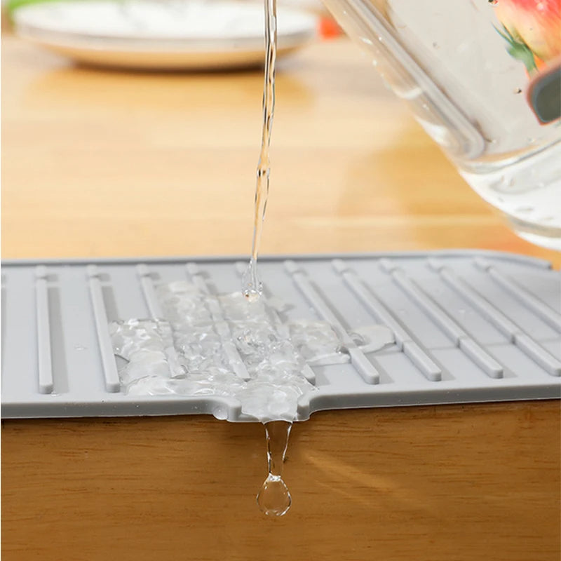 Quick-Dry Silicone Faucet Splash Guard Mat